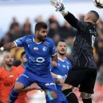 مدافع استقلال خودش را به مربی پرسپولیسی پیشنهاد داد!