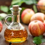 ۷ فایده نوشیدن سرکه سیب قبل از خواب