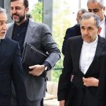 اتحاد حول یک خط قرمز