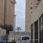 ببینید؛ لحظه برخورد موشک ایران به ساختمانی در اسرائیل