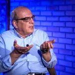 عباس عبدی: حذف نیروهای سیاسی نتیجه معکوس دارد